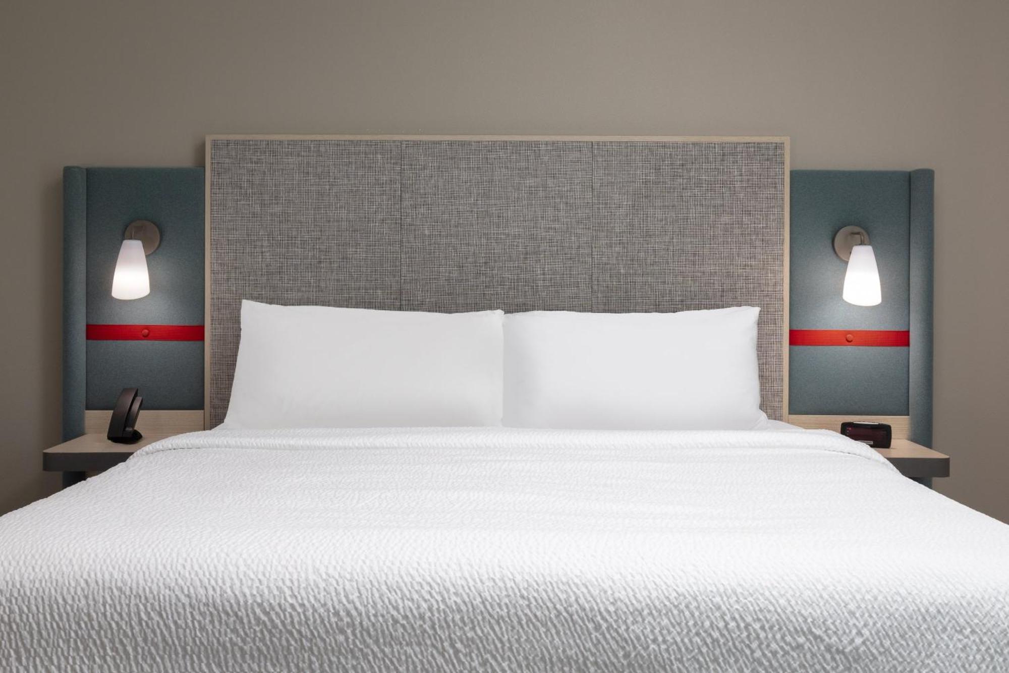 Avid Hotels Billings West By Ihg Buitenkant foto